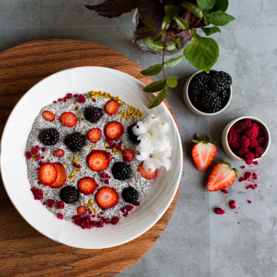 Vanilla & Cashew Chia Pudding