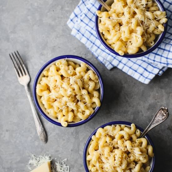 4 INGREDIENT STOVETOP MAC & cheese
