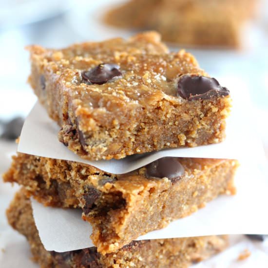 Caramel Chocolate Chip Blondies
