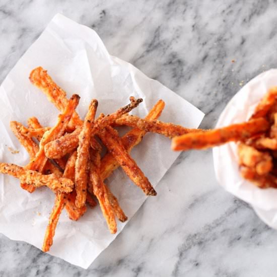 Baked Parmesan Carrot Fries