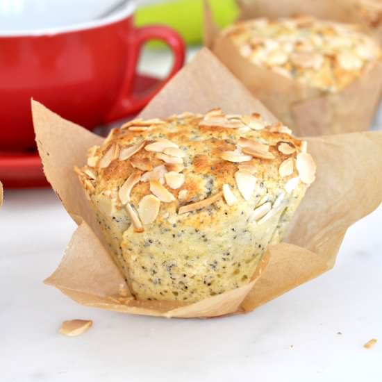 Almond-Poppy Seeds Muffins