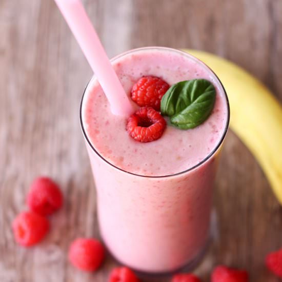 Banana Raspberry Smoothies