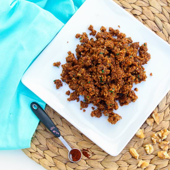 Walnut Sun-Dried Tomato Crumble