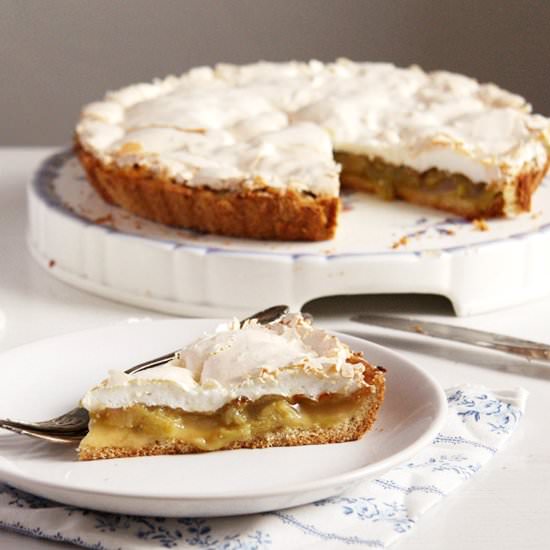 Rhubarb Meringue Pie