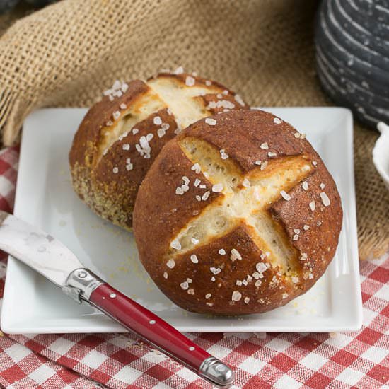Pretzel Rolls