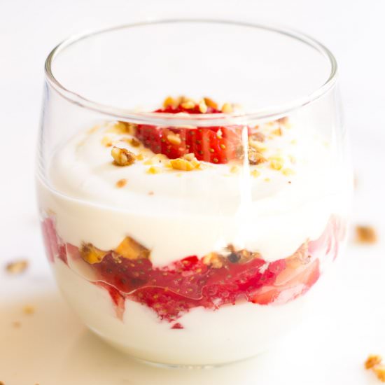 Easy Fruit & Nut Yogurt Parfaits