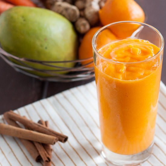 Fresh Turmeric Smoothie