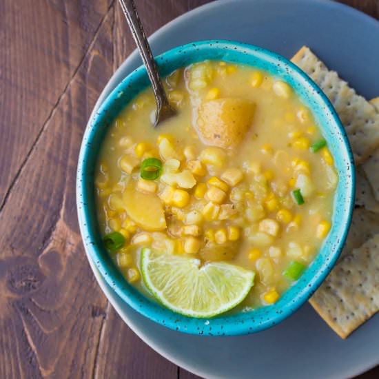 Slow Cooker Potato & Corn Soup