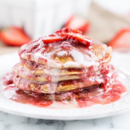 4-Ingredient Banana Pancakes