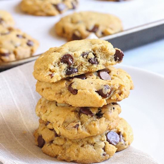 Vegan Chocolate Chip Cookies