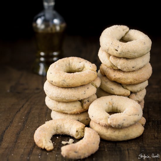 Tipically Italian sweet pretzels