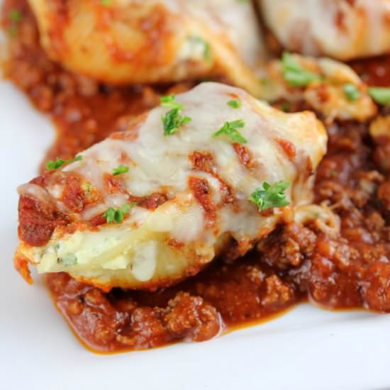 Lasagna Stuffed Shells