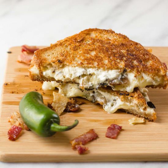 Jalapeno Popper Grilled Cheese
