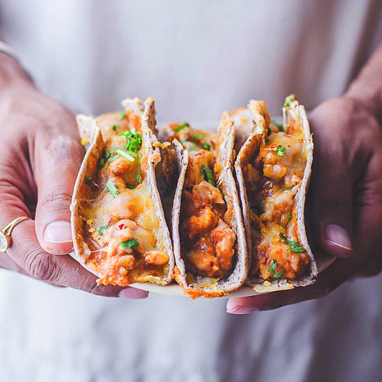 Oven baked chicken tacos