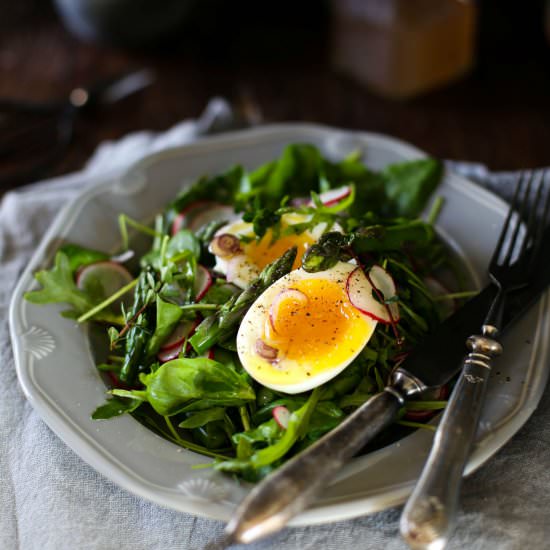 asparagus and soft boiled egg salad