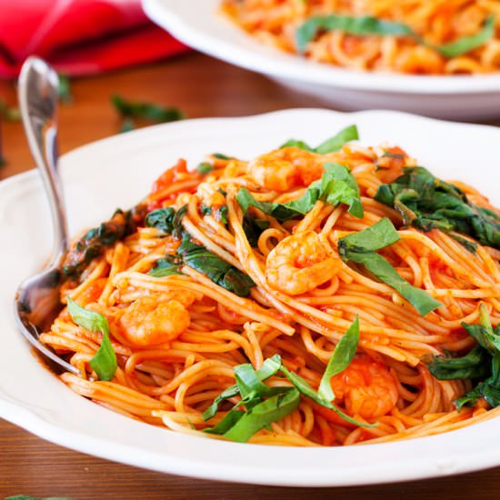 Easy Spicy Shrimp Pasta