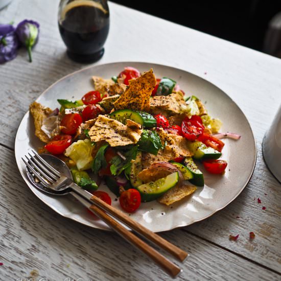 Crunchy and Fresh Fattoush Salad