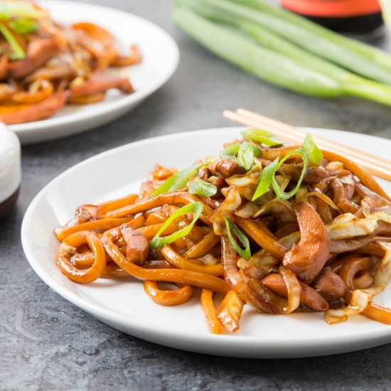 Stir-Fried Swiss Sauce Chicken Udon