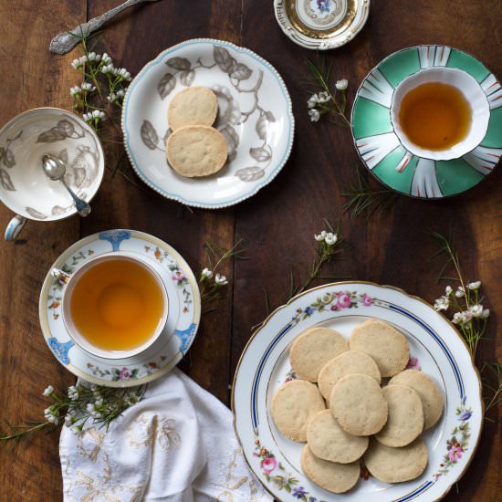 Peppery Cardamom Shortbreads