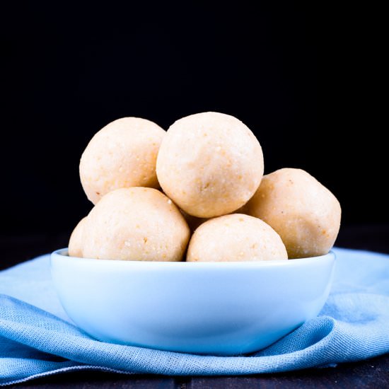Peppermint Cream Bliss Balls