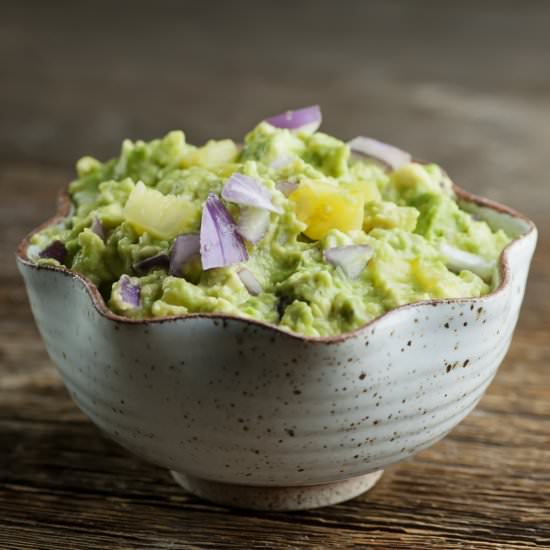 Easy Pineapple Guacamole