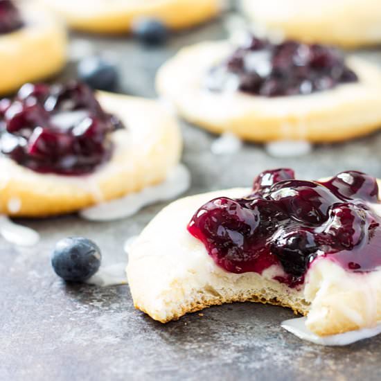 easy blueberry danish