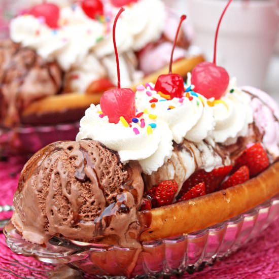 Doughnut Ice Cream Sundaes
