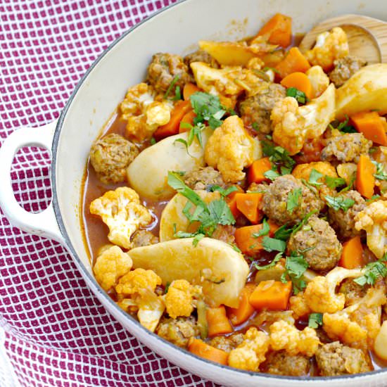 Cauliflower and Meatballs Ragout