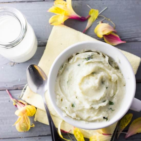 Garlic and Basil Mashed Potatoes