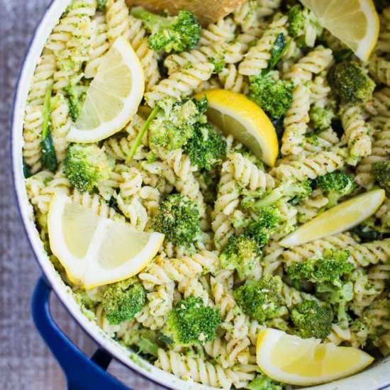 Vegan Lemon Broccoli Pasta Salad