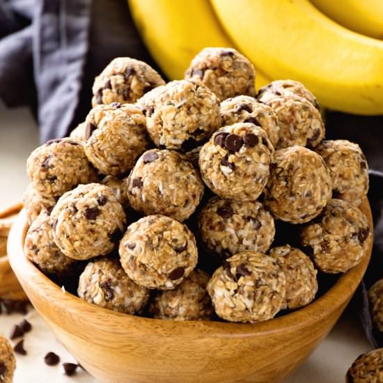 NoBake Chocolate Banana Energy Ball