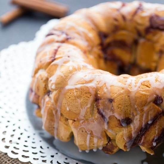 Cinnamon Roll Monkey Bread