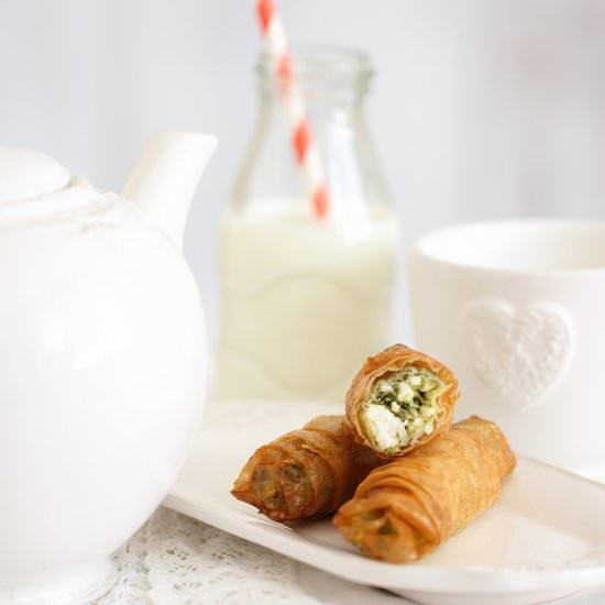 Spinach White Cheese Filo Rolls