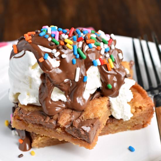 Nutella Swirled Blondies
