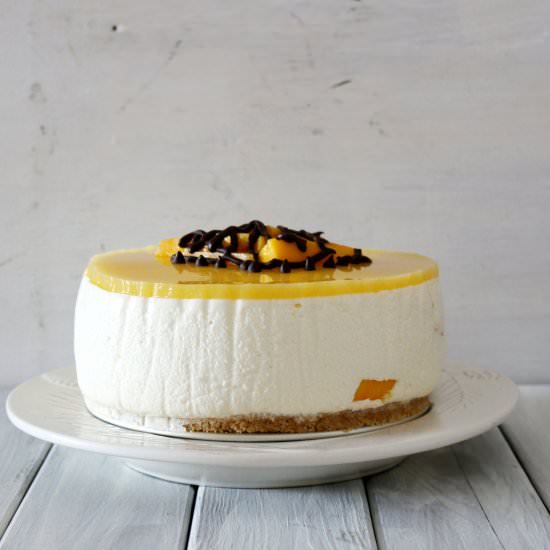 Mango and Yogurt Cheesecake