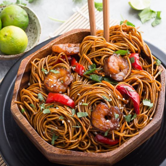 Easy Shrimp Lo Mein Noodles