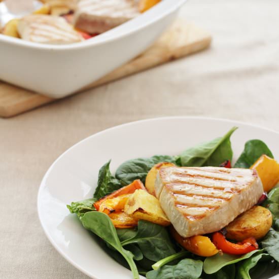 Balsamic Glazed Tuna with Peppers