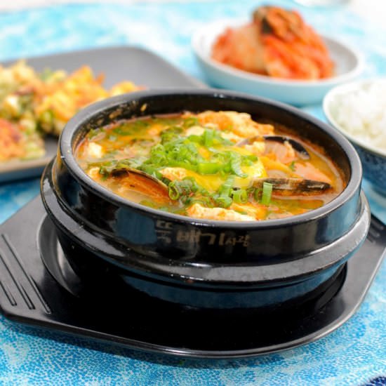 Korean Soft Tofu Stew
