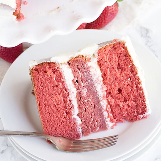 Fresh Strawberry Cake
