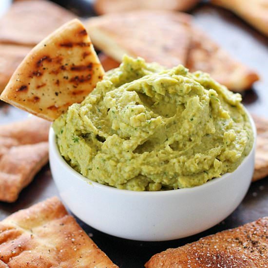 Avocado Hummus w/Baked Pita Chips