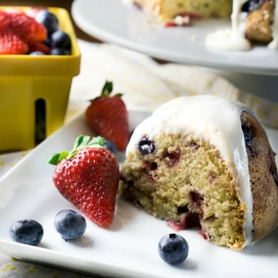 Berry Pound Cake