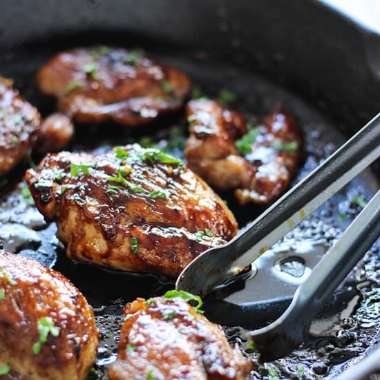 Honey Garlic Chicken Skillet