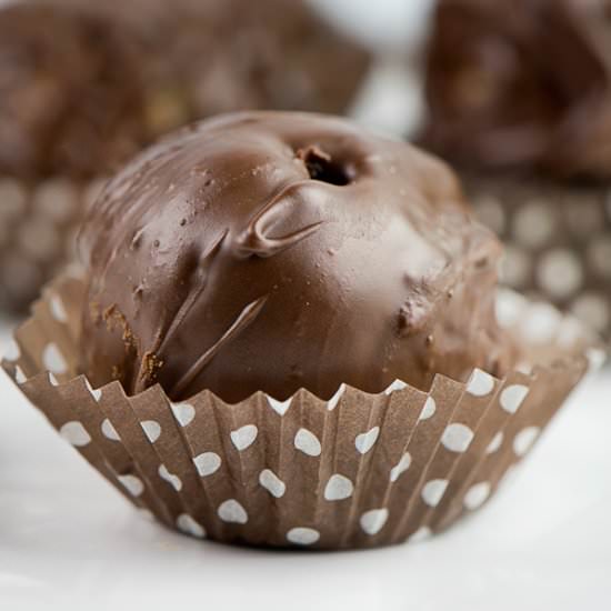 GF & Vegan Peanut Butter Balls