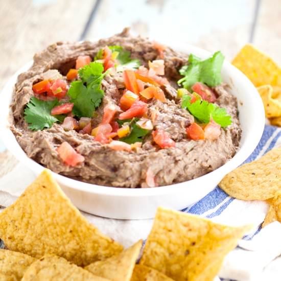 Creamy Black Bean Avocado Dip
