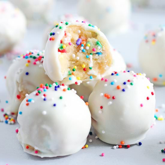 No Bake Birthday Cake Truffles