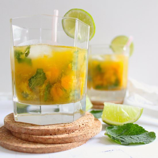 Mango mojito cocktail