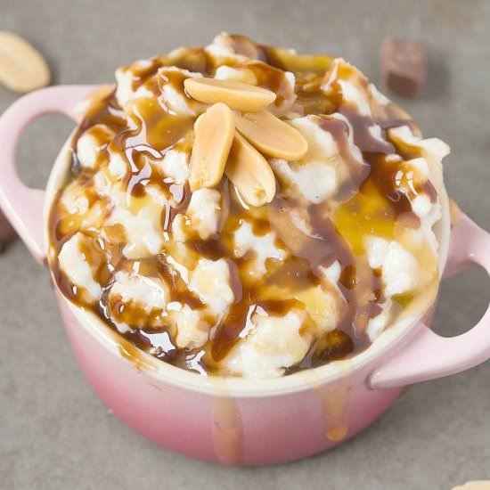 Healthy Snickers Overnight Oats