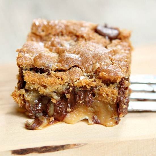 Caramel Chocolate Chip Cookie Bars