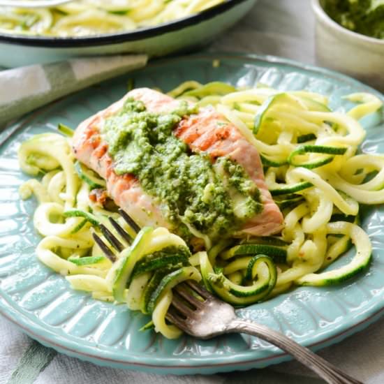 Seared Salmon With Courgetti