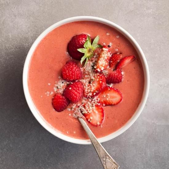Red Berry Rooibos Smoothie Bowl